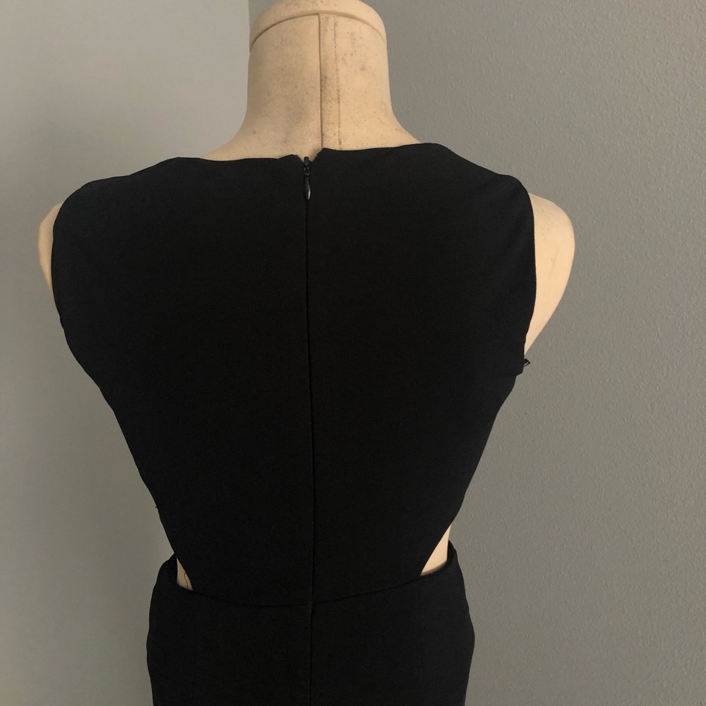 Lulu’s black maxi dress - Picture 6 of 8